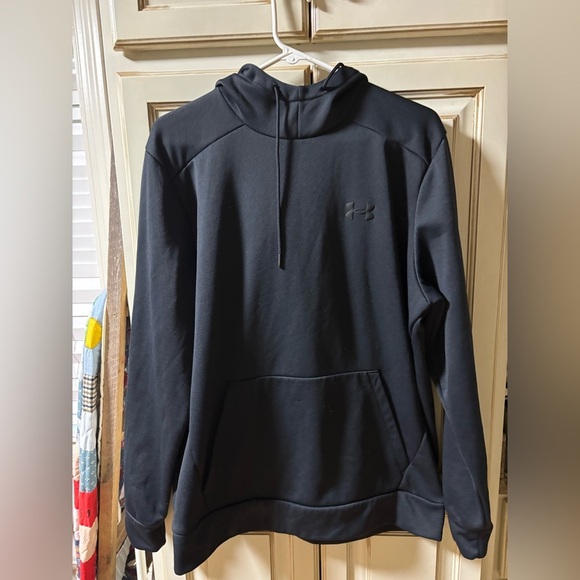 Under armour pullover men's size xl black loose has hood - Picture 1 of 2